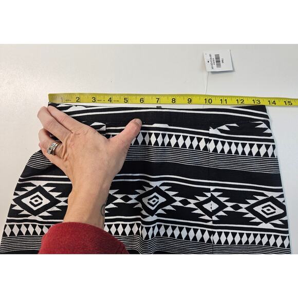 NWT Hollister size small Aztec black white tribal print boho preppy a line midi - Picture 6 of 7
